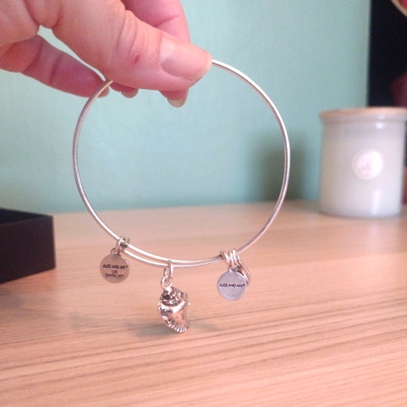 Alex and Ani Conch Shell Rafaelian Silver Charm Bangle - Picture 2 of 5